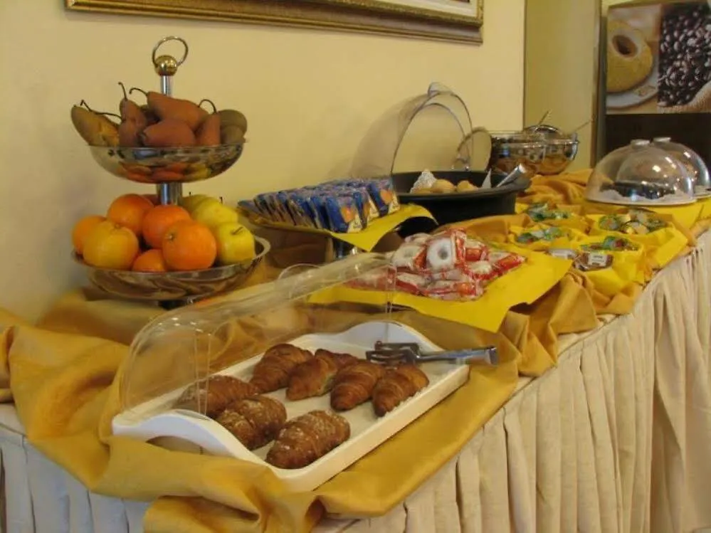 קאסה נואובה Hotel Ristorante Cervo Malpensa  קאסה נואובה